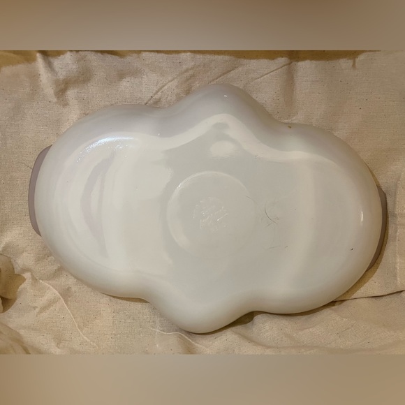 Vintage Fire King Oven Ware Divided Milk Glass Dish Gold Hobnail edging - Picture 2 of 2